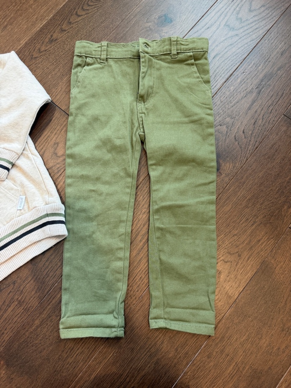 Prince Boys Matching Hoodie & Pant Set Size 4 - C39-044 - Picture 2 of 9